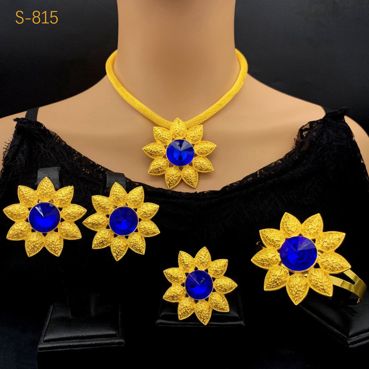 Blue Flower DesignerLuxury Glod Plated Copper Alloy Wedding Jewelry
Designer Inspired Fashion Sets